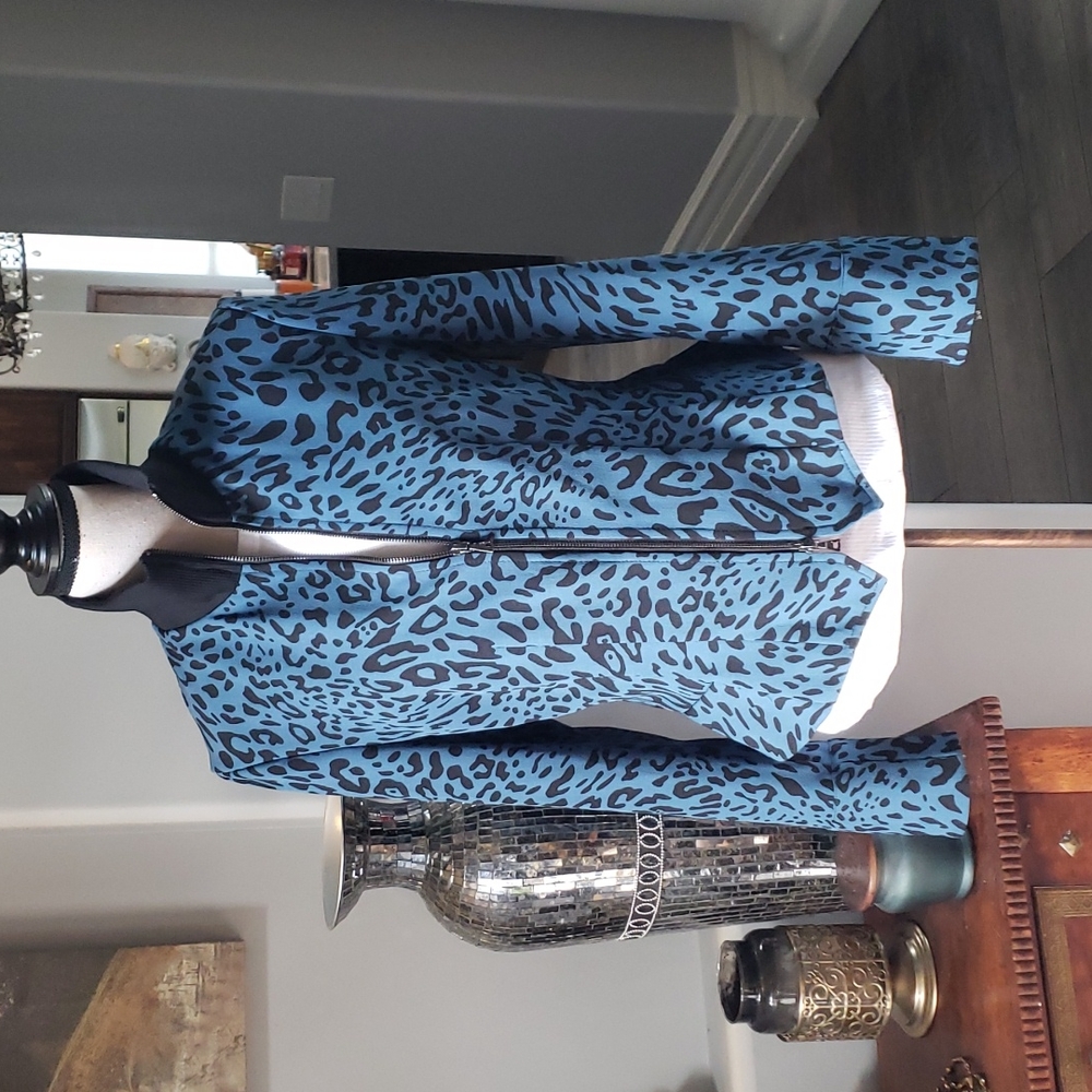 NWOT Anne Klein Fitted Jacket